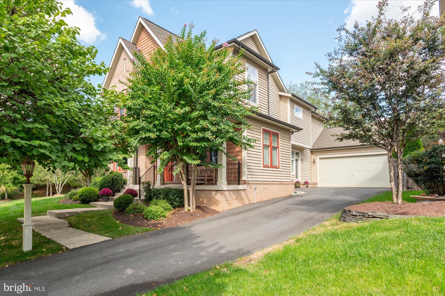 42266 WINTER HAVEN DRIVE, BRAMBLETON, Virginia 20148, 5 Bedrooms Bedrooms, ,3 BathroomsBathrooms,Residential,For sale,42266 WINTER HAVEN DRIVE,VALO2108186 MLS # VALO2108186