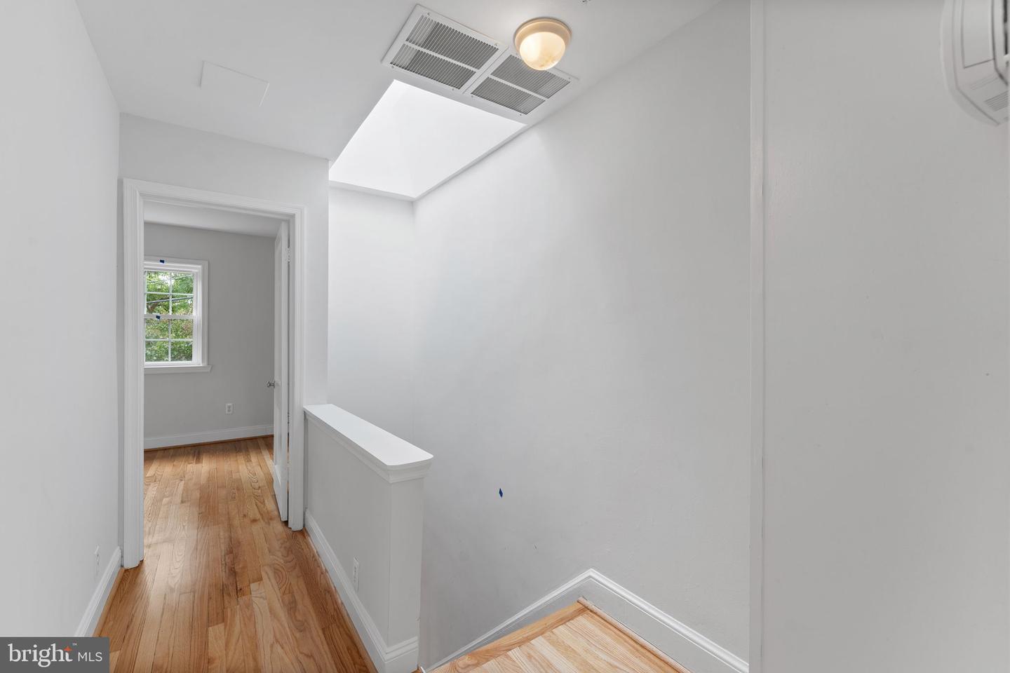 735 BERNARD ST, ALEXANDRIA, Virginia 22314, 2 Bedrooms Bedrooms, ,1 BathroomBathrooms,Residential,For sale,735 BERNARD ST,VAAX2050472 MLS # VAAX2050472