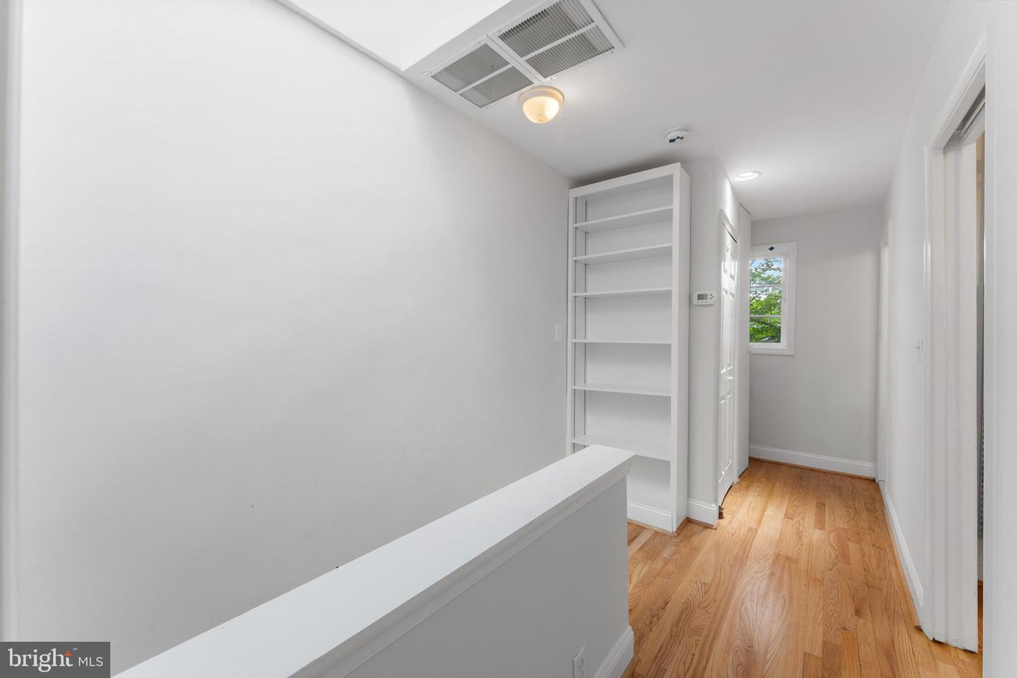 735 BERNARD ST, ALEXANDRIA, Virginia 22314, 2 Bedrooms Bedrooms, ,1 BathroomBathrooms,Residential,For sale,735 BERNARD ST,VAAX2050472 MLS # VAAX2050472