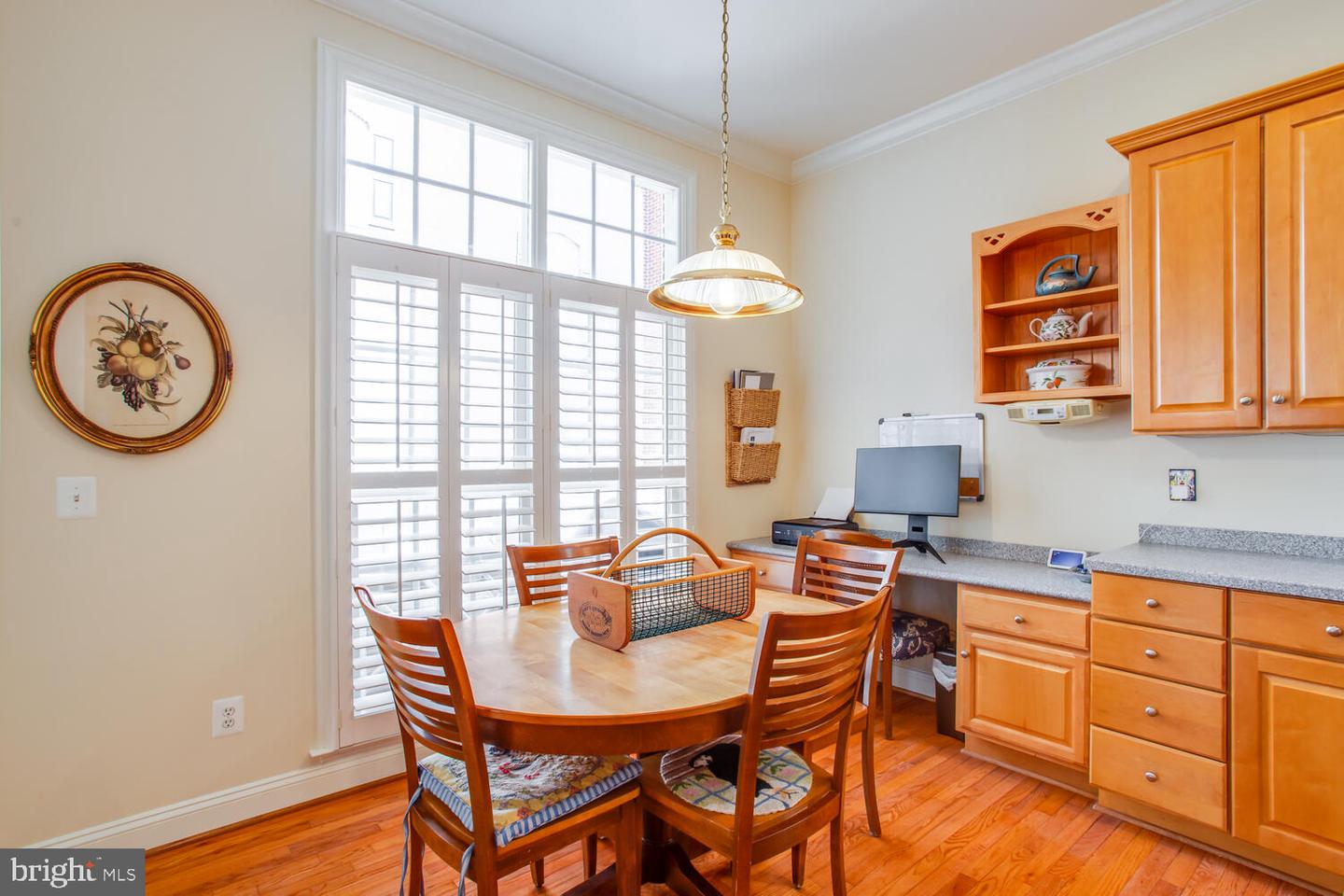 365 CAMERON STATION BLVD, ALEXANDRIA, Virginia 22304, 4 Bedrooms Bedrooms, 12 Rooms Rooms,3 BathroomsBathrooms,Residential,For sale,365 CAMERON STATION BLVD,VAAX2050474 MLS # VAAX2050474