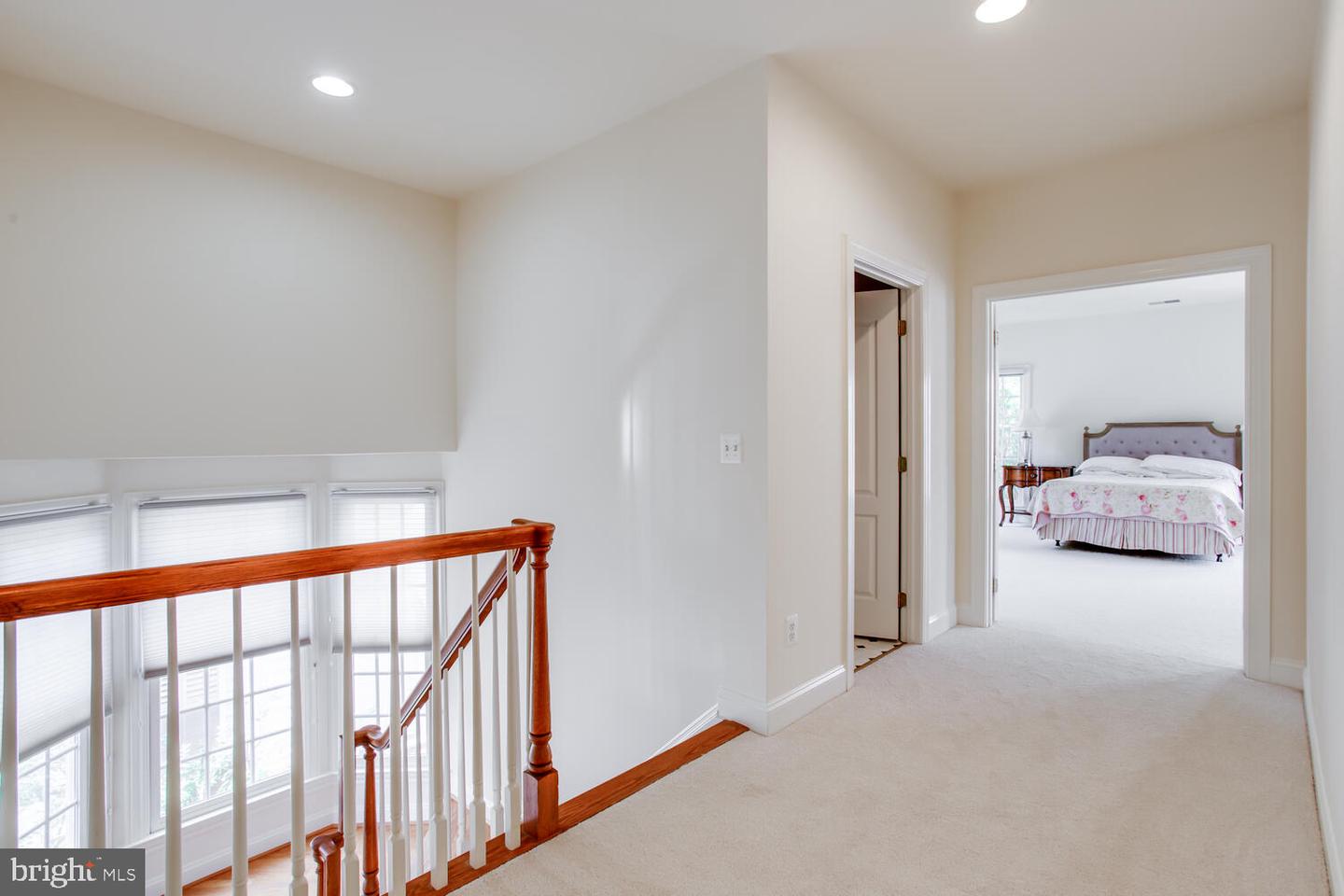 365 CAMERON STATION BLVD, ALEXANDRIA, Virginia 22304, 4 Bedrooms Bedrooms, 12 Rooms Rooms,3 BathroomsBathrooms,Residential,For sale,365 CAMERON STATION BLVD,VAAX2050474 MLS # VAAX2050474