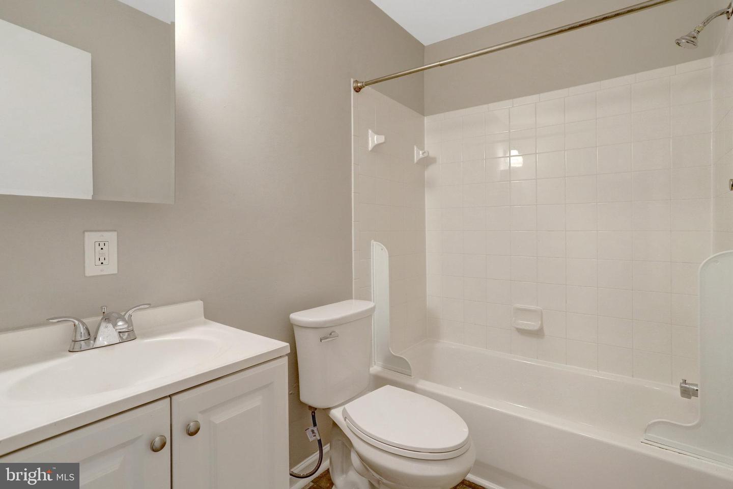 4551 LOGSDON DR, ANNANDALE, Virginia 22003, 3 Bedrooms Bedrooms, ,2 BathroomsBathrooms,Residential,For sale,4551 LOGSDON DR,VAFX2272252 MLS # VAFX2272252