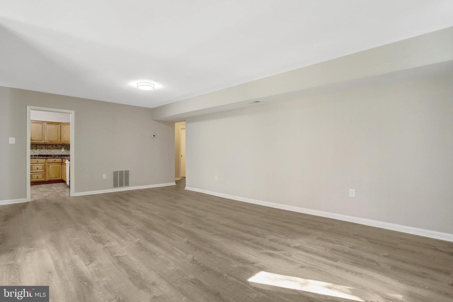4551 LOGSDON DR, ANNANDALE, Virginia 22003, 3 Bedrooms Bedrooms, ,2 BathroomsBathrooms,Residential,For sale,4551 LOGSDON DR,VAFX2272252 MLS # VAFX2272252