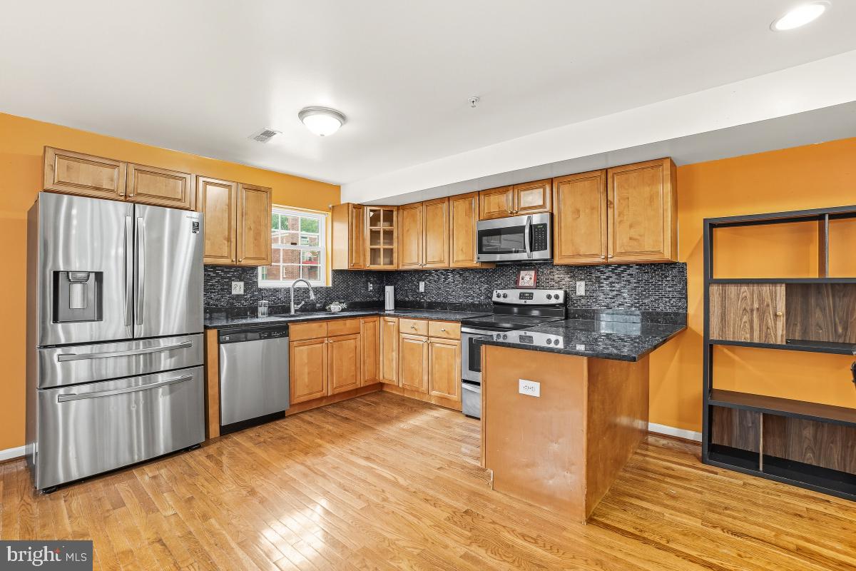 154 FORRESTER ST SW, WASHINGTON, District Of Columbia 20032, 4 Bedrooms Bedrooms, ,12 BathroomsBathrooms,Residential,For sale,154 FORRESTER ST SW,DCDC2225290 MLS # DCDC2225290