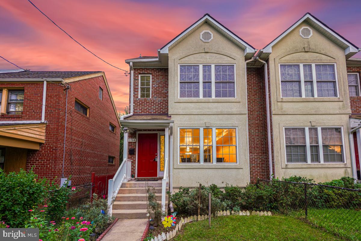 154 FORRESTER ST SW, WASHINGTON, District Of Columbia 20032, 4 Bedrooms Bedrooms, ,12 BathroomsBathrooms,Residential,For sale,154 FORRESTER ST SW,DCDC2225290 MLS # DCDC2225290