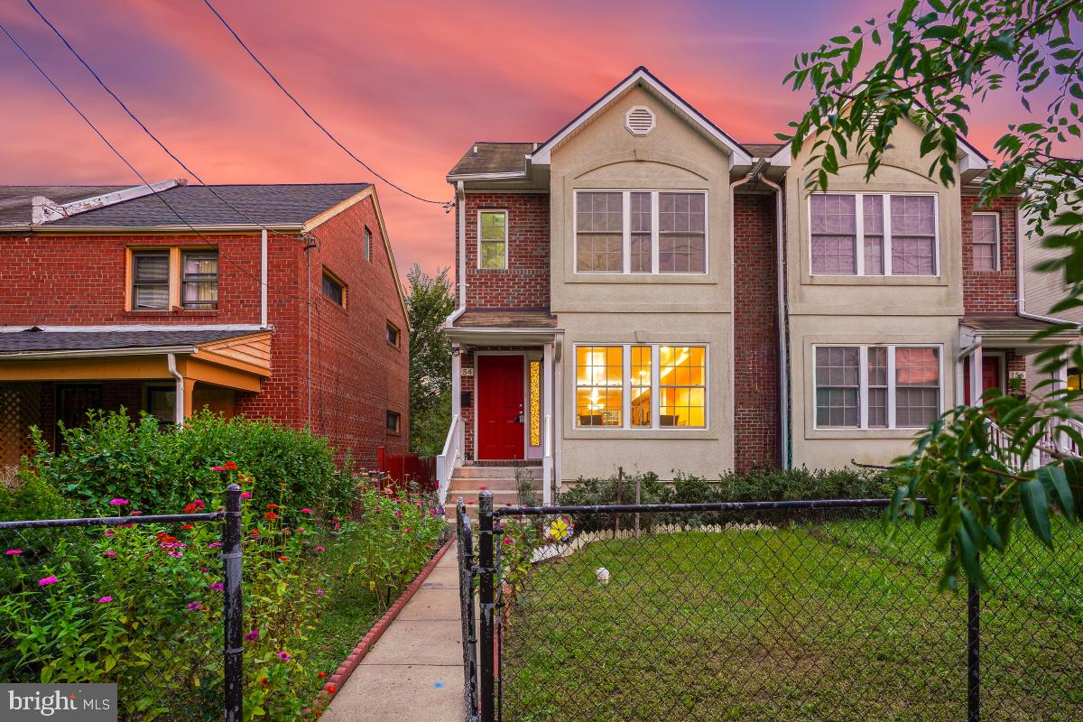 154 FORRESTER ST SW, WASHINGTON, District Of Columbia 20032, 4 Bedrooms Bedrooms, ,12 BathroomsBathrooms,Residential,For sale,154 FORRESTER ST SW,DCDC2225290 MLS # DCDC2225290