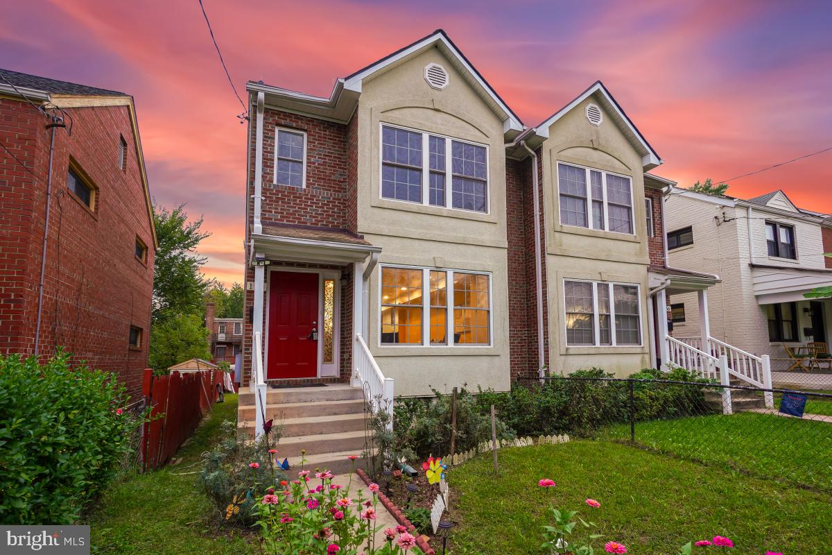 154 FORRESTER ST SW, WASHINGTON, District Of Columbia 20032, 4 Bedrooms Bedrooms, ,12 BathroomsBathrooms,Residential,For sale,154 FORRESTER ST SW,DCDC2225290 MLS # DCDC2225290