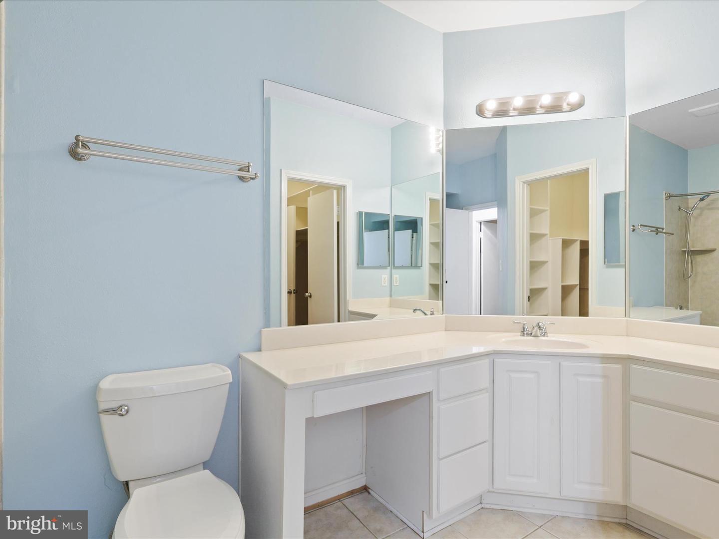 12161 PENDERVIEW TER #906, FAIRFAX, Virginia 22033, 2 Bedrooms Bedrooms, ,1 BathroomBathrooms,Residential,For sale,12161 PENDERVIEW TER #906,VAFX2272622 MLS # VAFX2272622