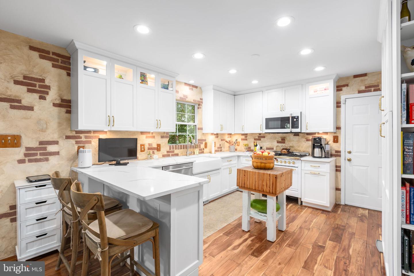 50 HAMLIN DR, FREDERICKSBURG, Virginia 22405, 5 Bedrooms Bedrooms, ,3 BathroomsBathrooms,Residential,For sale,50 HAMLIN DR,VAST2043230 MLS # VAST2043230