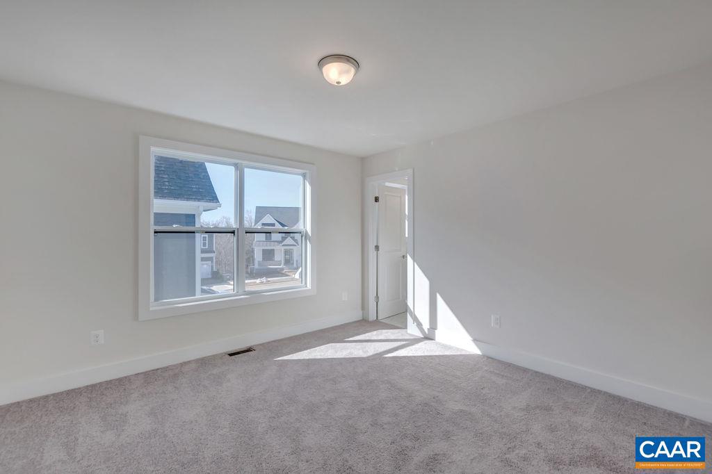 22C WARDELL CREST, CHARLOTTESVILLE, Virginia 22902, 3 Bedrooms Bedrooms, ,2 BathroomsBathrooms,Residential,For sale,22C WARDELL CREST,669624 MLS # 669624