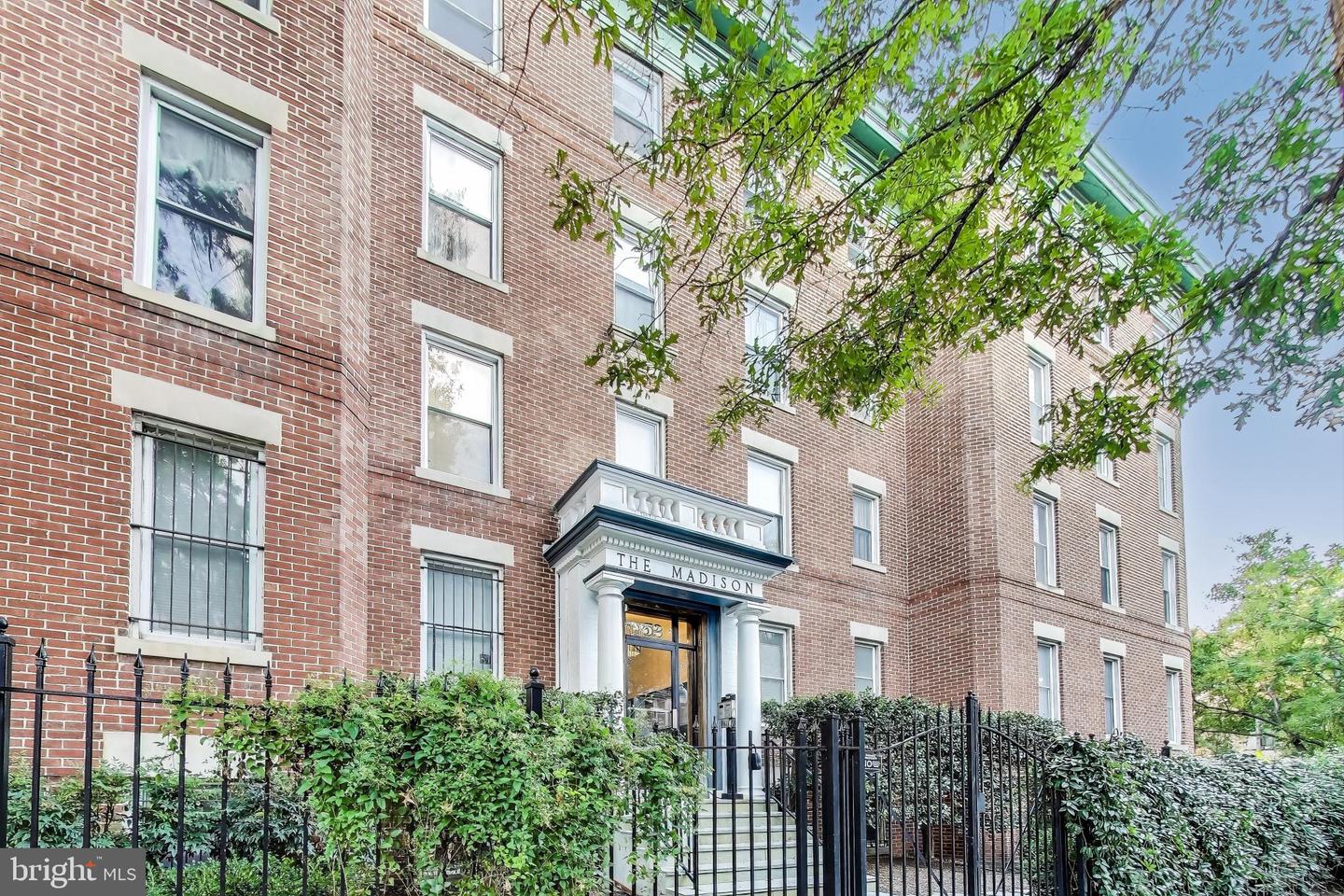 52 QUINCY PL NW #304, WASHINGTON, District Of Columbia 20001, 2 Bedrooms Bedrooms, ,1 BathroomBathrooms,Residential,For sale,52 QUINCY PL NW #304,DCDC2225268 MLS # DCDC2225268