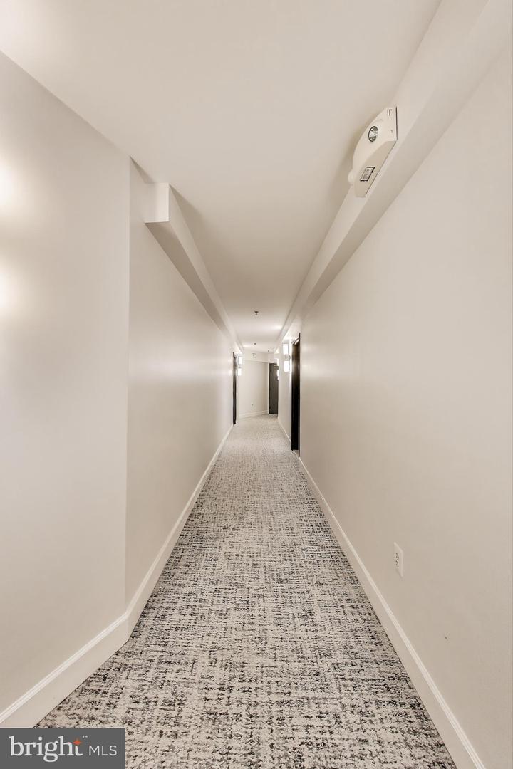 52 QUINCY PL NW #304, WASHINGTON, District Of Columbia 20001, 2 Bedrooms Bedrooms, ,1 BathroomBathrooms,Residential,For sale,52 QUINCY PL NW #304,DCDC2225268 MLS # DCDC2225268