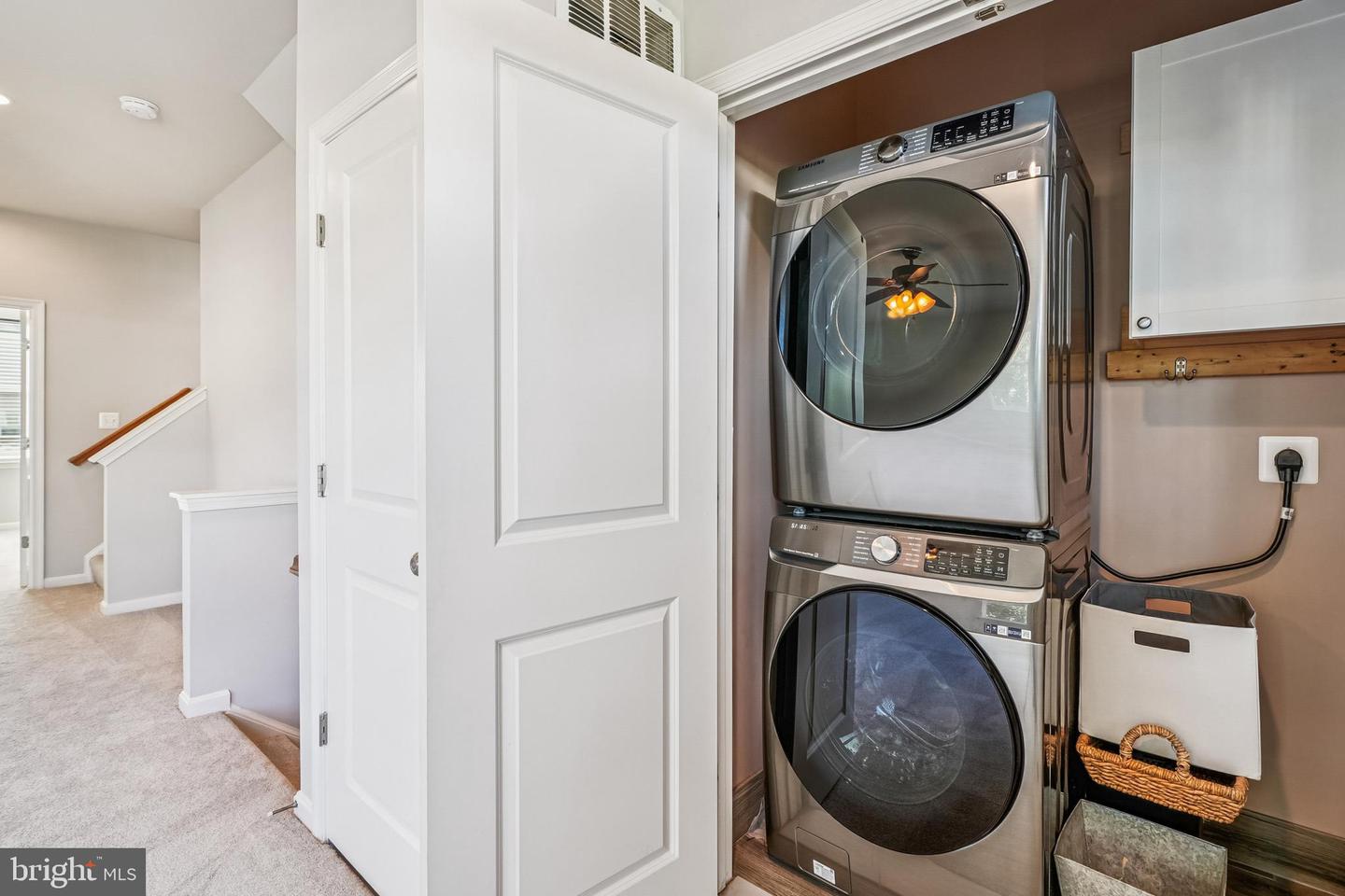 9096 RIBBON FALLS LOOP, BRISTOW, Virginia 20136, 3 Bedrooms Bedrooms, ,2 BathroomsBathrooms,Residential,For sale,9096 RIBBON FALLS LOOP,VAPW2105314 MLS # VAPW2105314