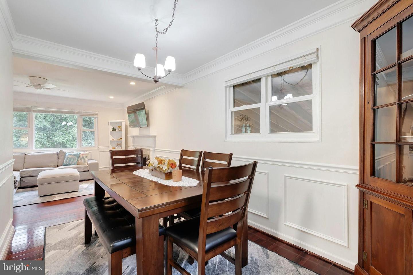 3540 EWELL ST, ANNANDALE, Virginia 22003, 5 Bedrooms Bedrooms, 7 Rooms Rooms,2 BathroomsBathrooms,Residential,For sale,3540 EWELL ST,VAFX2272356 MLS # VAFX2272356