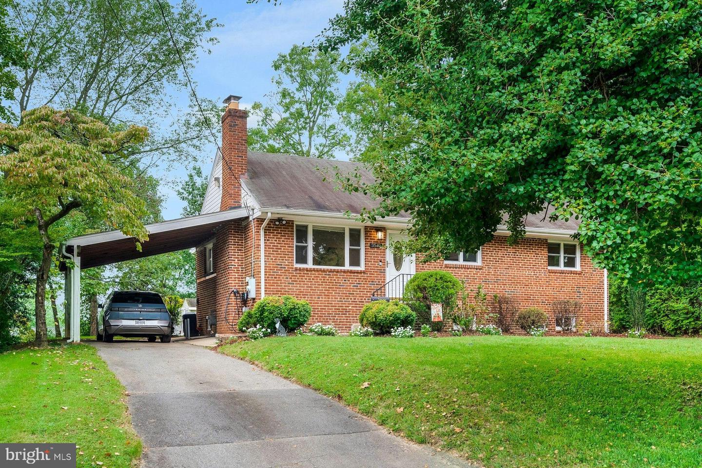 3540 EWELL ST, ANNANDALE, Virginia 22003, 5 Bedrooms Bedrooms, 7 Rooms Rooms,2 BathroomsBathrooms,Residential,For sale,3540 EWELL ST,VAFX2272356 MLS # VAFX2272356