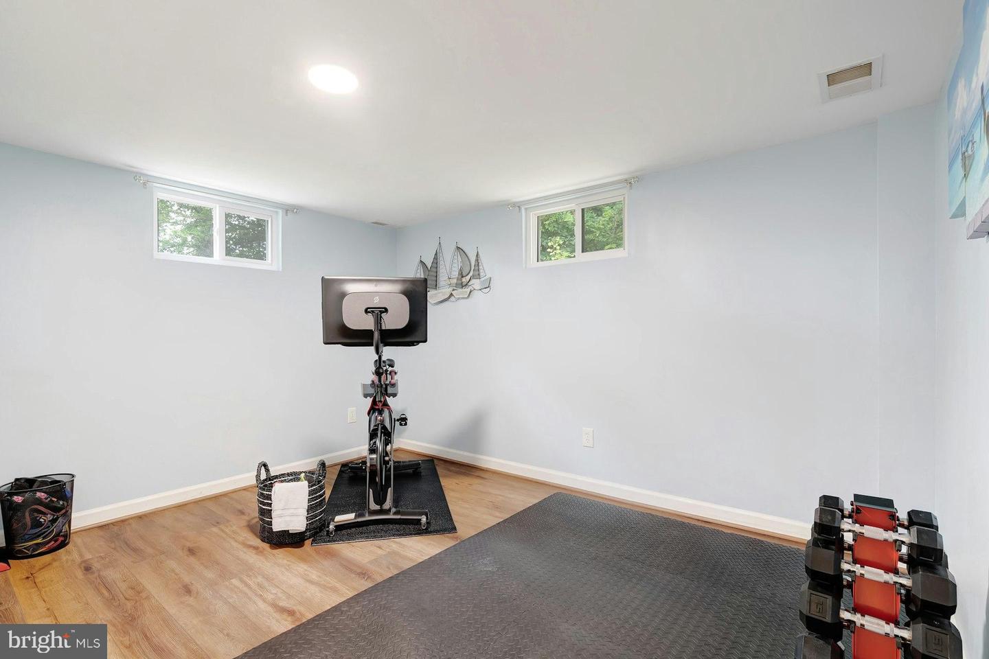 3540 EWELL ST, ANNANDALE, Virginia 22003, 5 Bedrooms Bedrooms, 7 Rooms Rooms,2 BathroomsBathrooms,Residential,For sale,3540 EWELL ST,VAFX2272356 MLS # VAFX2272356