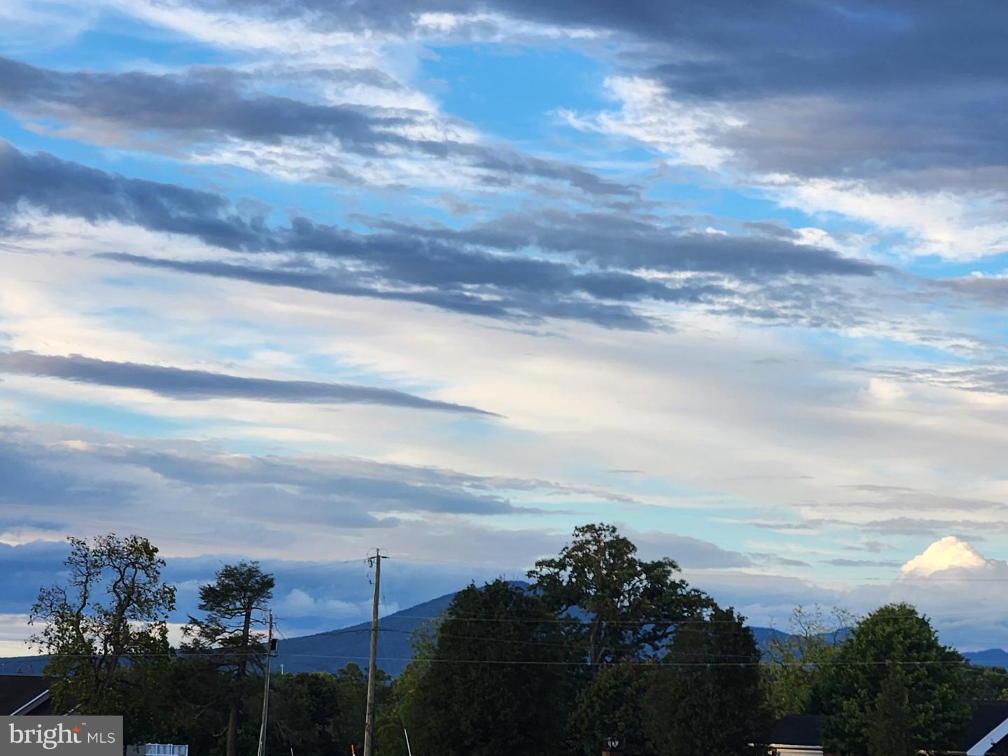 7669 FIFE LN, PORT REPUBLIC, Virginia 24471, 3 Bedrooms Bedrooms, 7 Rooms Rooms,2 BathroomsBathrooms,Residential,For sale,7669 FIFE LN,VARO2002628 MLS # VARO2002628