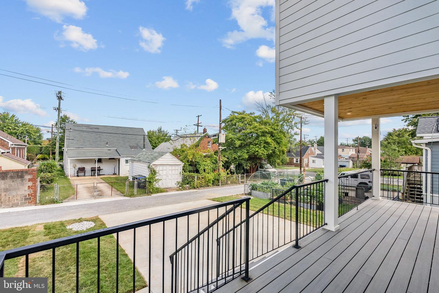 2118 RAND PL NE, WASHINGTON, District Of Columbia 20002, 5 Bedrooms Bedrooms, ,4 BathroomsBathrooms,Residential,For sale,2118 RAND PL NE,DCDC2225354 MLS # DCDC2225354
