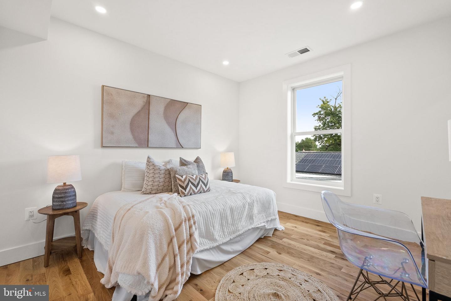 2118 RAND PL NE, WASHINGTON, District Of Columbia 20002, 5 Bedrooms Bedrooms, ,4 BathroomsBathrooms,Residential,For sale,2118 RAND PL NE,DCDC2225354 MLS # DCDC2225354