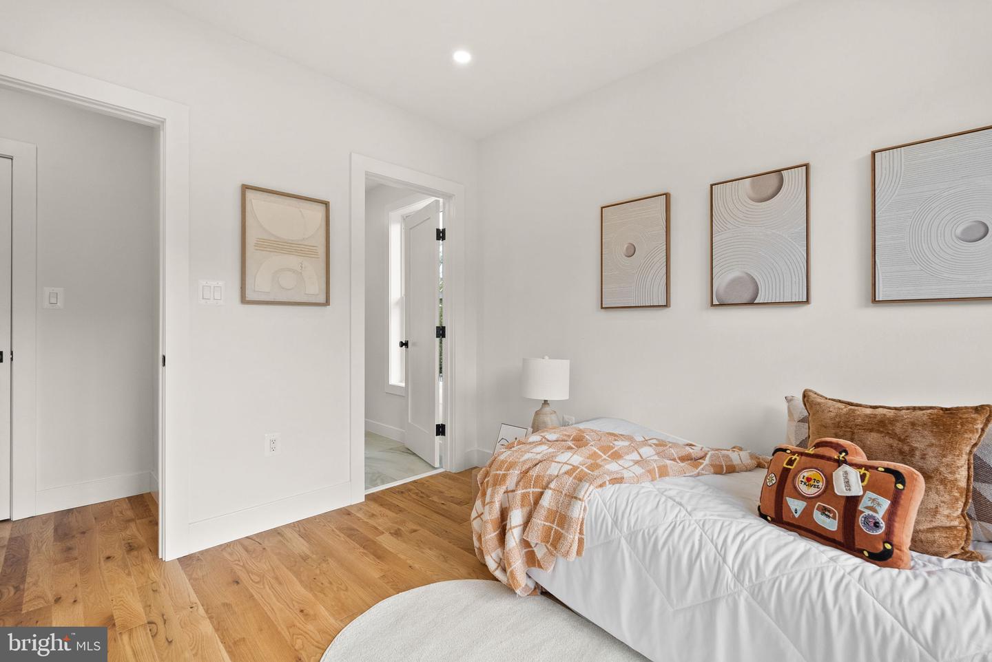 2118 RAND PL NE, WASHINGTON, District Of Columbia 20002, 5 Bedrooms Bedrooms, ,4 BathroomsBathrooms,Residential,For sale,2118 RAND PL NE,DCDC2225354 MLS # DCDC2225354