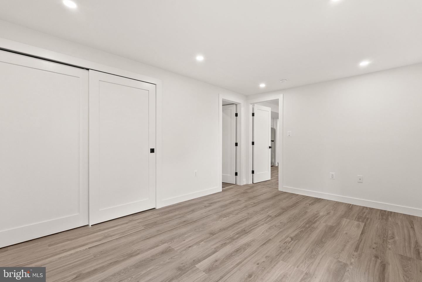 2118 RAND PL NE, WASHINGTON, District Of Columbia 20002, 5 Bedrooms Bedrooms, ,4 BathroomsBathrooms,Residential,For sale,2118 RAND PL NE,DCDC2225354 MLS # DCDC2225354