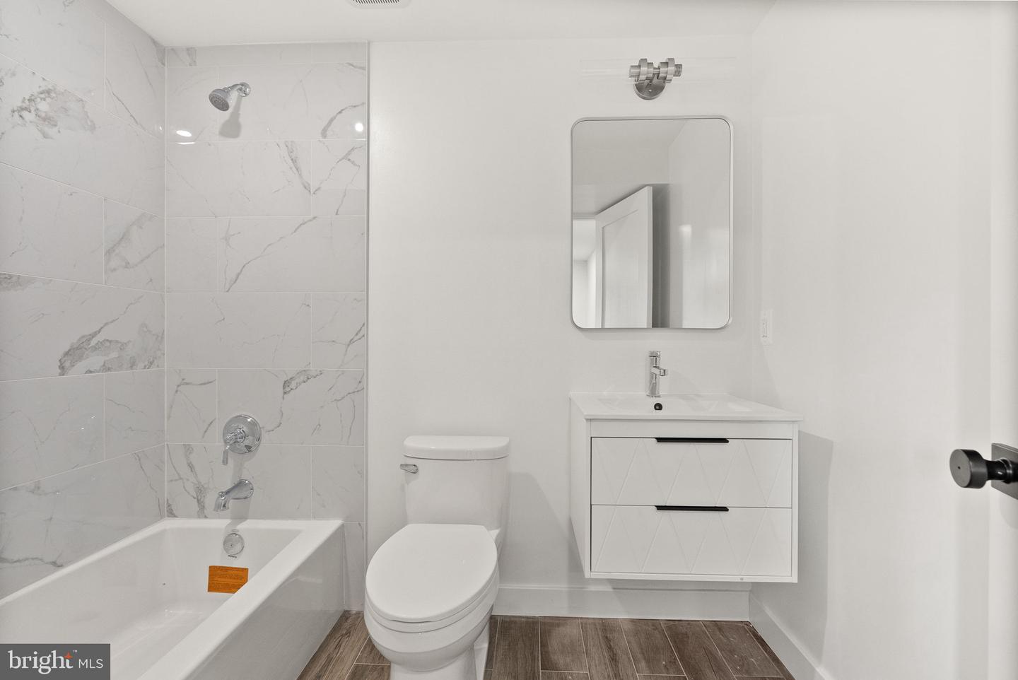 2118 RAND PL NE, WASHINGTON, District Of Columbia 20002, 5 Bedrooms Bedrooms, ,4 BathroomsBathrooms,Residential,For sale,2118 RAND PL NE,DCDC2225354 MLS # DCDC2225354