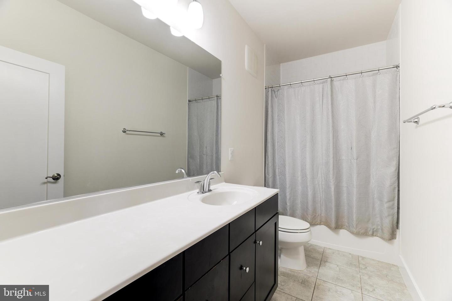 44750 TIVERTON SQ, ASHBURN, Virginia 20147, 3 Bedrooms Bedrooms, ,2 BathroomsBathrooms,Residential,For sale,44750 TIVERTON SQ,VALO2108182 MLS # VALO2108182