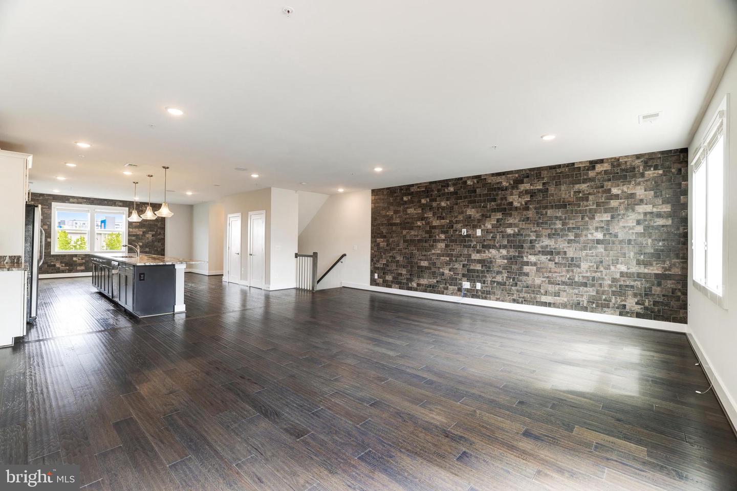 44750 TIVERTON SQ, ASHBURN, Virginia 20147, 3 Bedrooms Bedrooms, ,2 BathroomsBathrooms,Residential,For sale,44750 TIVERTON SQ,VALO2108182 MLS # VALO2108182