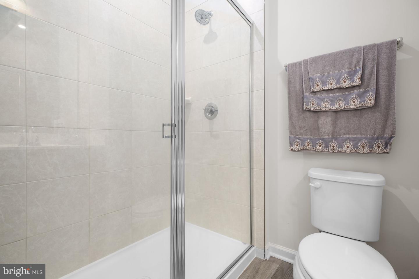 18353 REAPER HILL CT, TRIANGLE, Virginia 22172, 3 Bedrooms Bedrooms, ,3 BathroomsBathrooms,Residential,For sale,18353 REAPER HILL CT,VAPW2105338 MLS # VAPW2105338