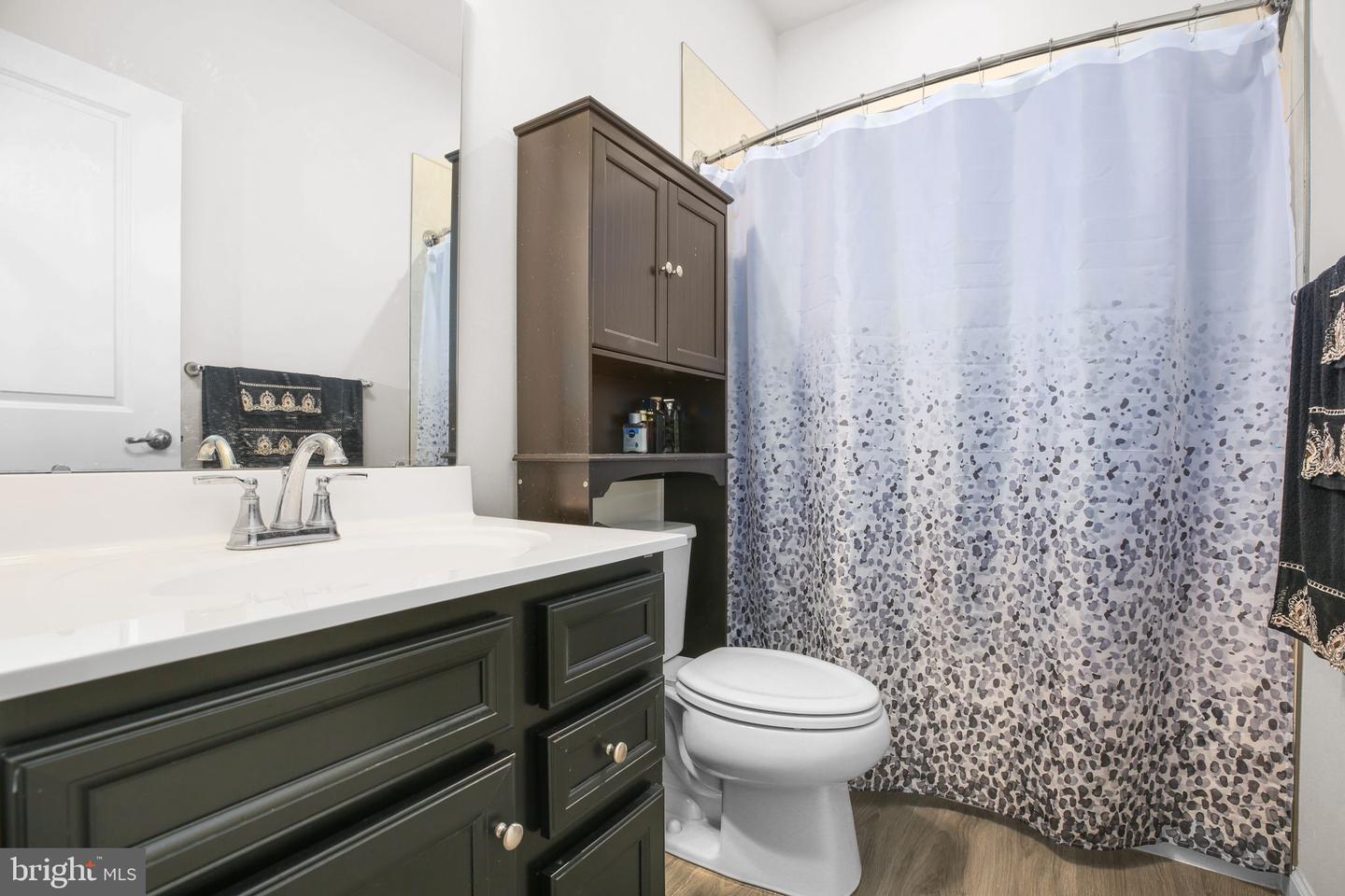 18353 REAPER HILL CT, TRIANGLE, Virginia 22172, 3 Bedrooms Bedrooms, ,3 BathroomsBathrooms,Residential,For sale,18353 REAPER HILL CT,VAPW2105338 MLS # VAPW2105338