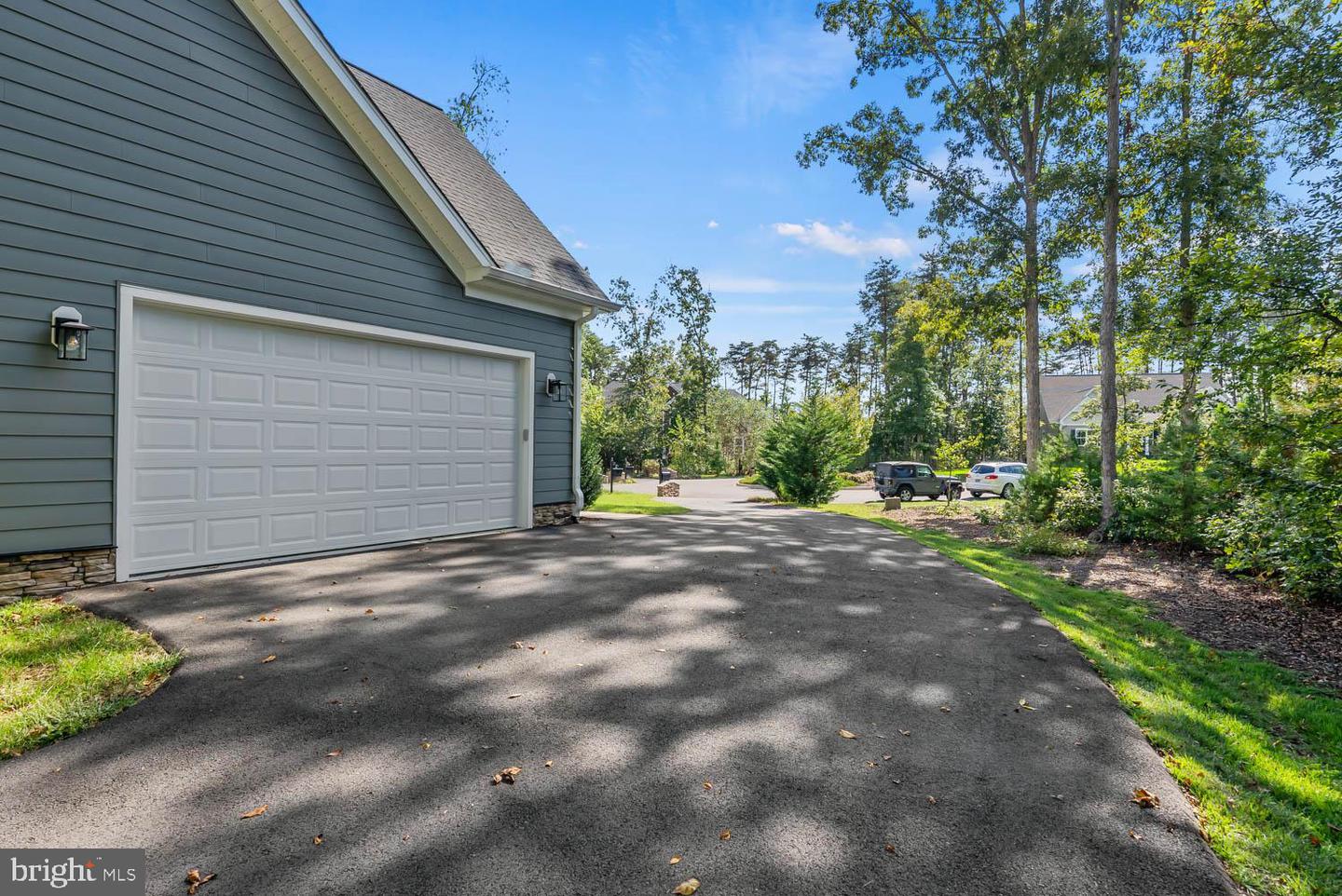 11603 SOUTHVIEW CT, SPOTSYLVANIA, Virginia 22551, 6 Bedrooms Bedrooms, ,5 BathroomsBathrooms,Residential,For sale,11603 SOUTHVIEW CT,VASP2036668 MLS # VASP2036668