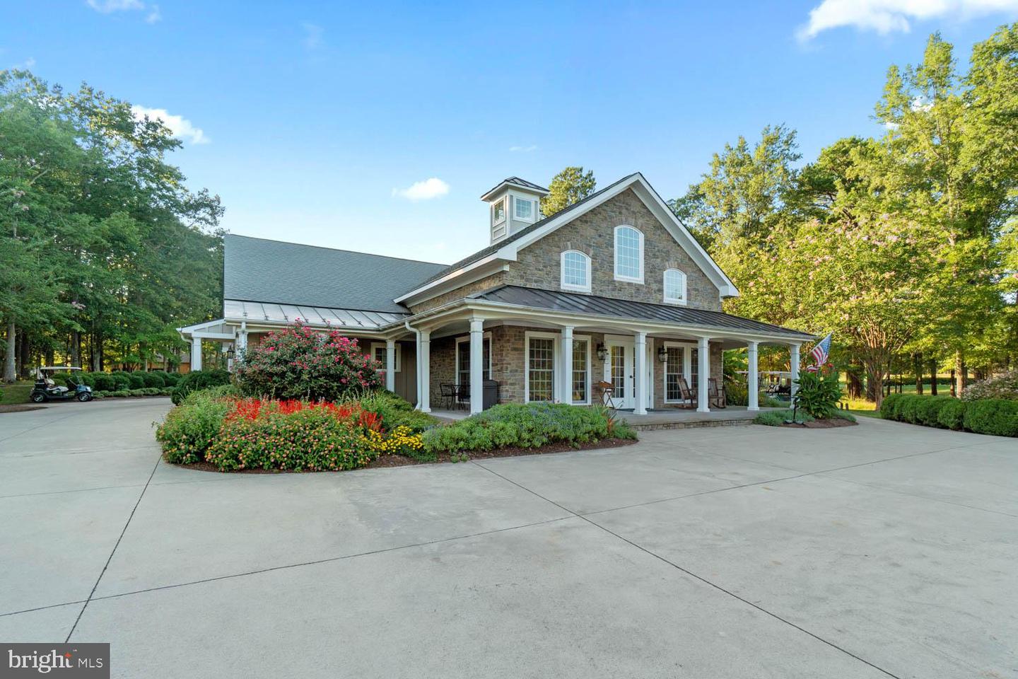 11603 SOUTHVIEW CT, SPOTSYLVANIA, Virginia 22551, 6 Bedrooms Bedrooms, ,5 BathroomsBathrooms,Residential,For sale,11603 SOUTHVIEW CT,VASP2036668 MLS # VASP2036668