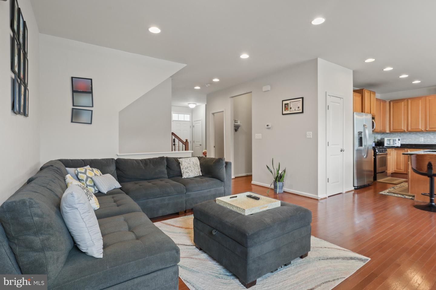 12041 LAKE DORIAN DR, BRISTOW, Virginia 20136, 4 Bedrooms Bedrooms, ,3 BathroomsBathrooms,Residential,For sale,12041 LAKE DORIAN DR,VAPW2105348 MLS # VAPW2105348