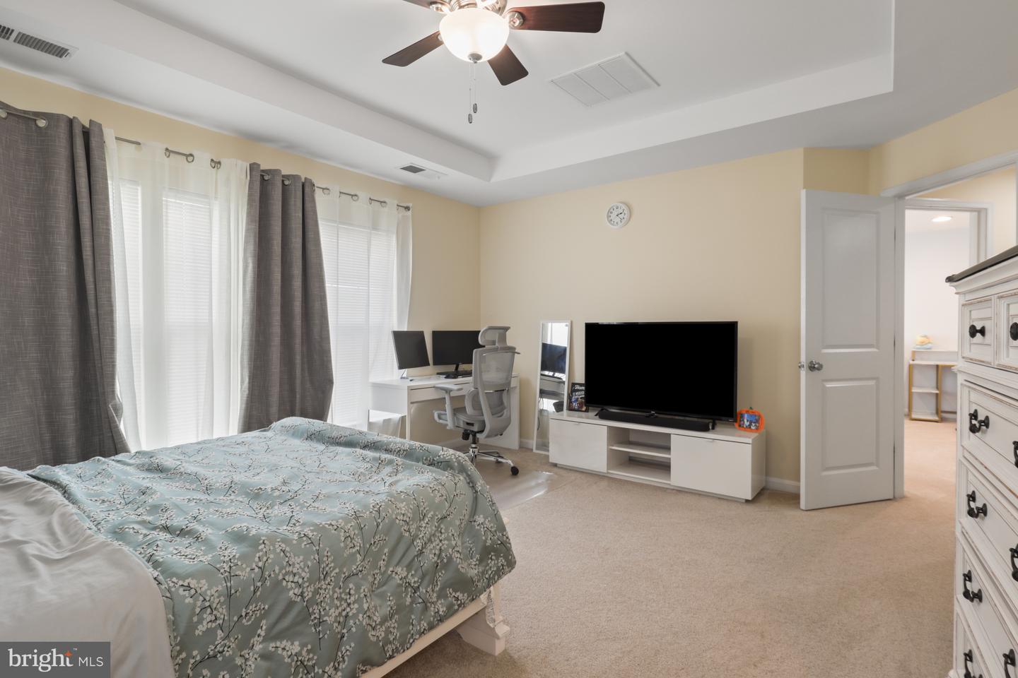 12041 LAKE DORIAN DR, BRISTOW, Virginia 20136, 4 Bedrooms Bedrooms, ,3 BathroomsBathrooms,Residential,For sale,12041 LAKE DORIAN DR,VAPW2105348 MLS # VAPW2105348