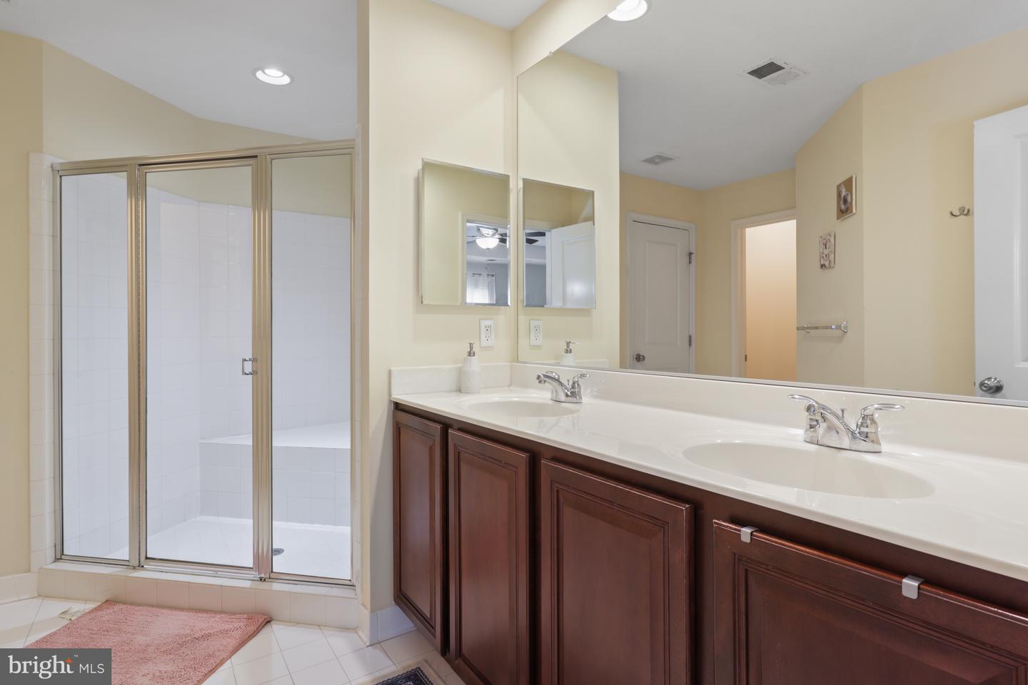 12041 LAKE DORIAN DR, BRISTOW, Virginia 20136, 4 Bedrooms Bedrooms, ,3 BathroomsBathrooms,Residential,For sale,12041 LAKE DORIAN DR,VAPW2105348 MLS # VAPW2105348