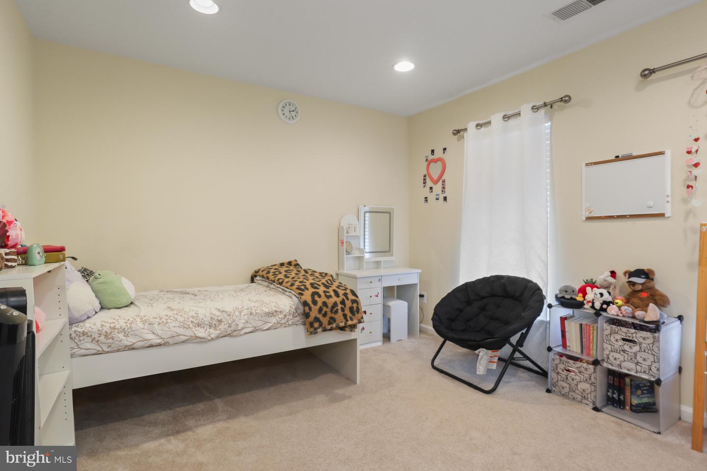 12041 LAKE DORIAN DR, BRISTOW, Virginia 20136, 4 Bedrooms Bedrooms, ,3 BathroomsBathrooms,Residential,For sale,12041 LAKE DORIAN DR,VAPW2105348 MLS # VAPW2105348