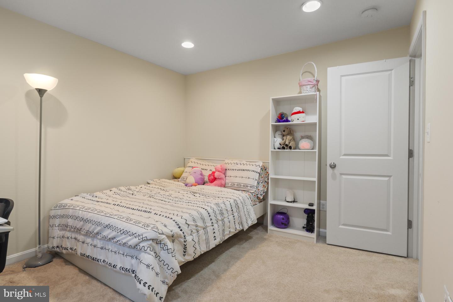 12041 LAKE DORIAN DR, BRISTOW, Virginia 20136, 4 Bedrooms Bedrooms, ,3 BathroomsBathrooms,Residential,For sale,12041 LAKE DORIAN DR,VAPW2105348 MLS # VAPW2105348