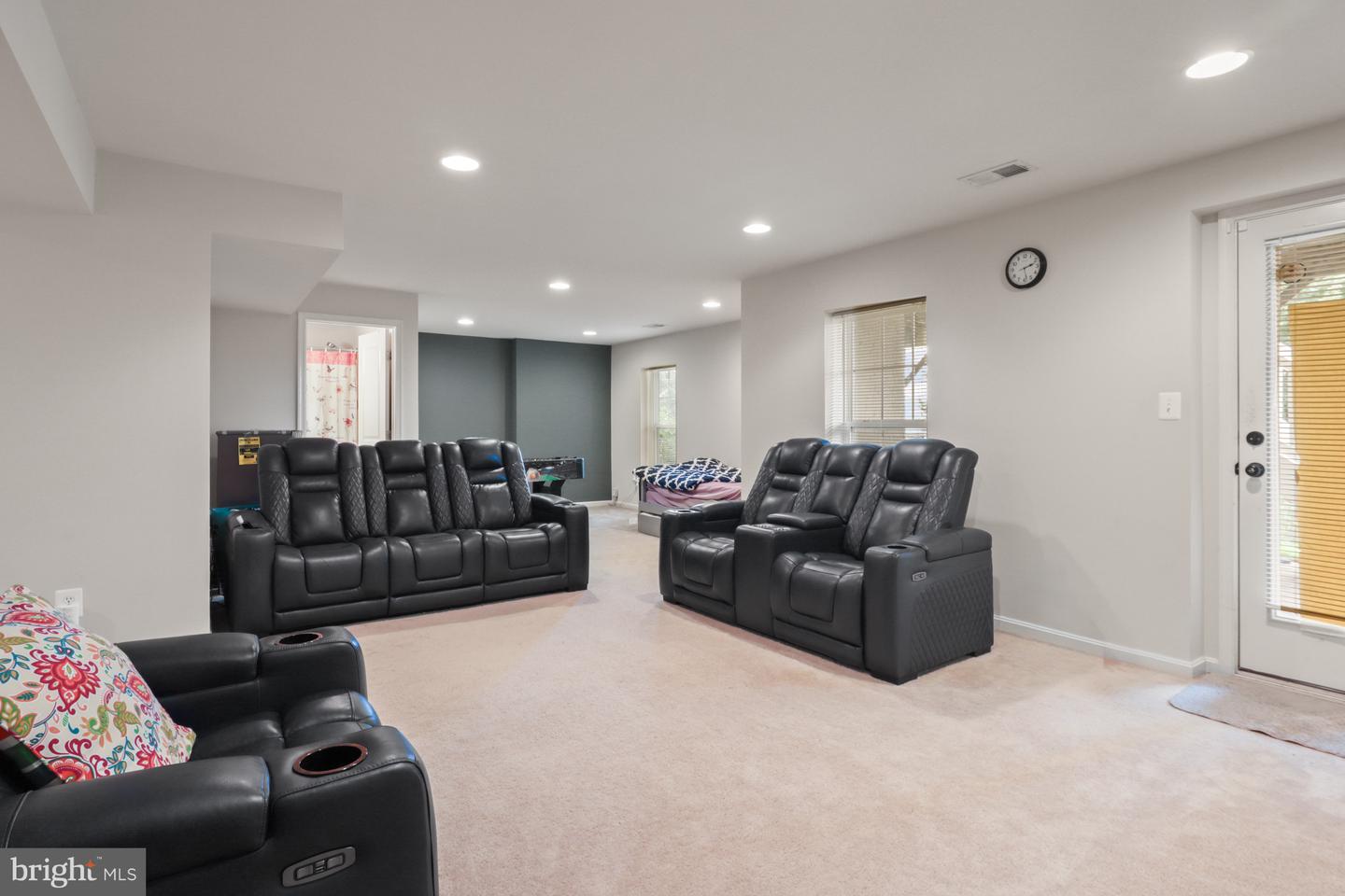 12041 LAKE DORIAN DR, BRISTOW, Virginia 20136, 4 Bedrooms Bedrooms, ,3 BathroomsBathrooms,Residential,For sale,12041 LAKE DORIAN DR,VAPW2105348 MLS # VAPW2105348