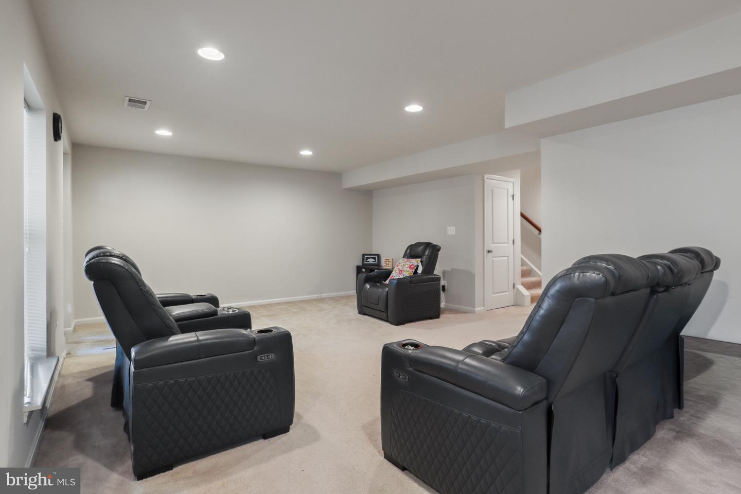 12041 LAKE DORIAN DR, BRISTOW, Virginia 20136, 4 Bedrooms Bedrooms, ,3 BathroomsBathrooms,Residential,For sale,12041 LAKE DORIAN DR,VAPW2105348 MLS # VAPW2105348