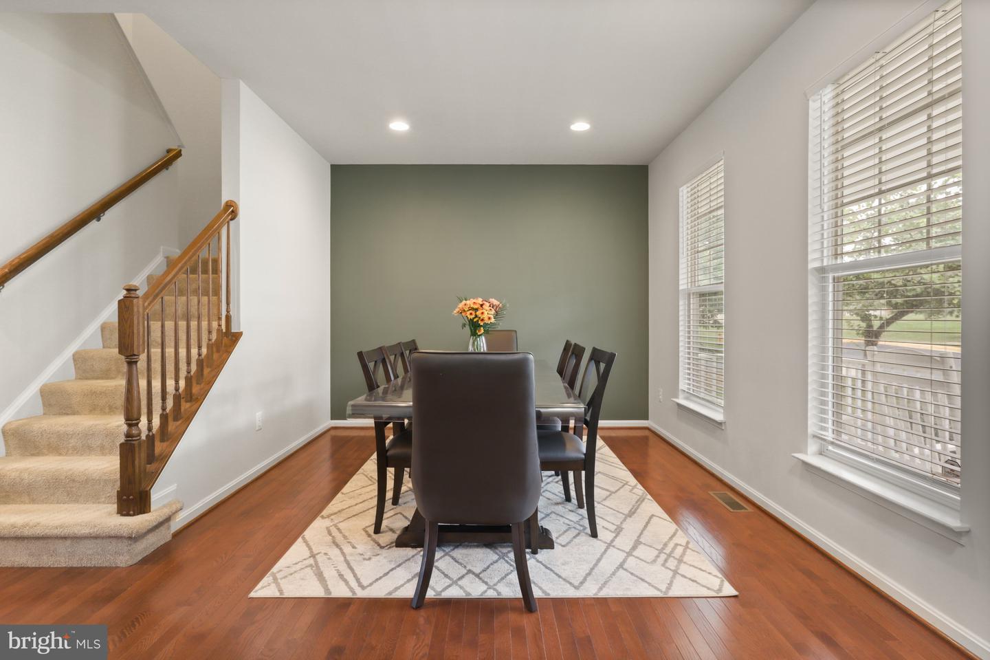 12041 LAKE DORIAN DR, BRISTOW, Virginia 20136, 4 Bedrooms Bedrooms, ,3 BathroomsBathrooms,Residential,For sale,12041 LAKE DORIAN DR,VAPW2105348 MLS # VAPW2105348