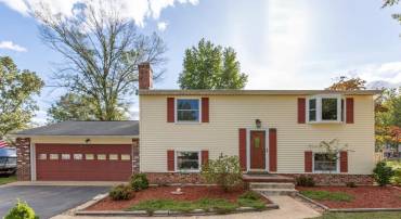 5528 TALLOW ST, FREDERICKSBURG, Virginia 22407, 3 Bedrooms Bedrooms, ,2 BathroomsBathrooms,Residential,For sale,5528 TALLOW ST,VASP2036674 MLS # VASP2036674