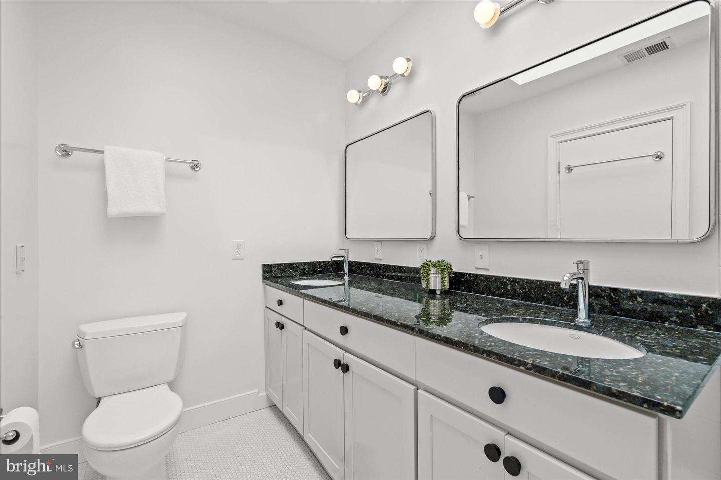 2145 N STREET NW #3, WASHINGTON, District Of Columbia 20037, 2 Bedrooms Bedrooms, 9 Rooms Rooms,2 BathroomsBathrooms,Residential,For sale,2145 N STREET NW #3,DCDC2225444 MLS # DCDC2225444