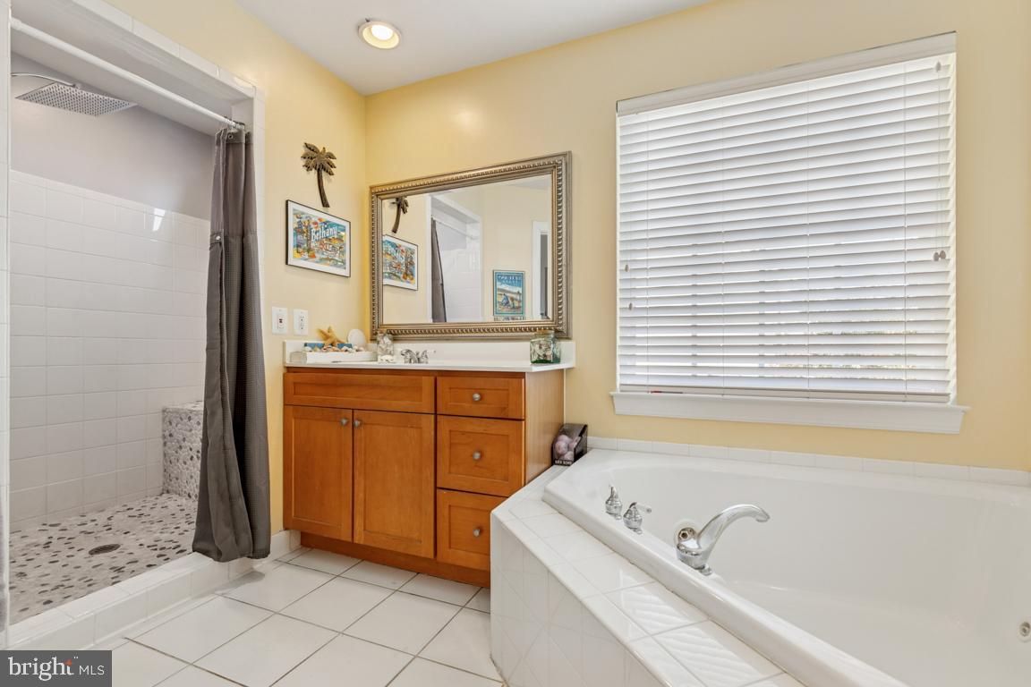 21085 CARTHAGENA CT, ASHBURN, Virginia 20147, 5 Bedrooms Bedrooms, ,3 BathroomsBathrooms,Residential,For sale,21085 CARTHAGENA CT,VALO2108228 MLS # VALO2108228