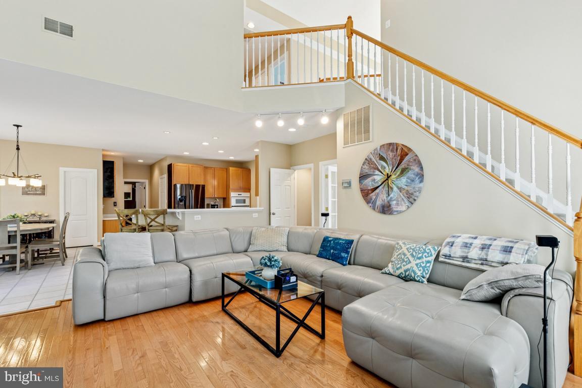 21085 CARTHAGENA CT, ASHBURN, Virginia 20147, 5 Bedrooms Bedrooms, ,3 BathroomsBathrooms,Residential,For sale,21085 CARTHAGENA CT,VALO2108228 MLS # VALO2108228