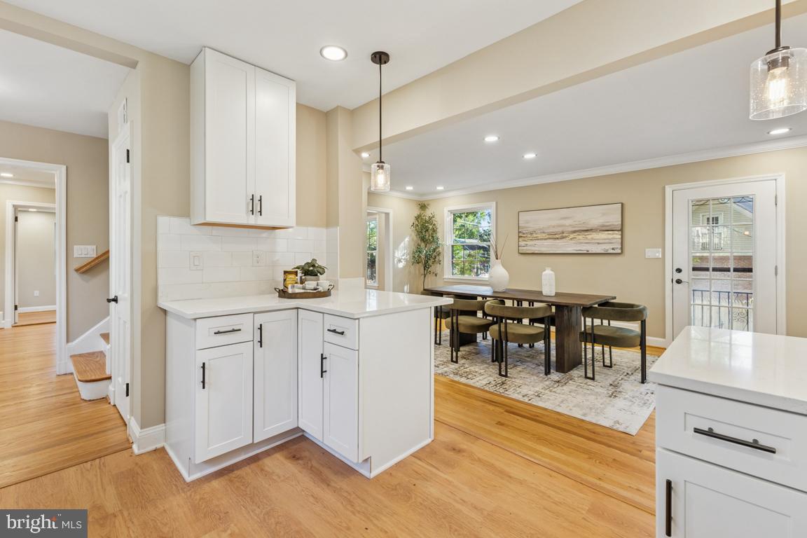 1901 BELLE HAVEN RD, ALEXANDRIA, Virginia 22307, 5 Bedrooms Bedrooms, ,3 BathroomsBathrooms,Residential,For sale,1901 BELLE HAVEN RD,VAFX2272718 MLS # VAFX2272718