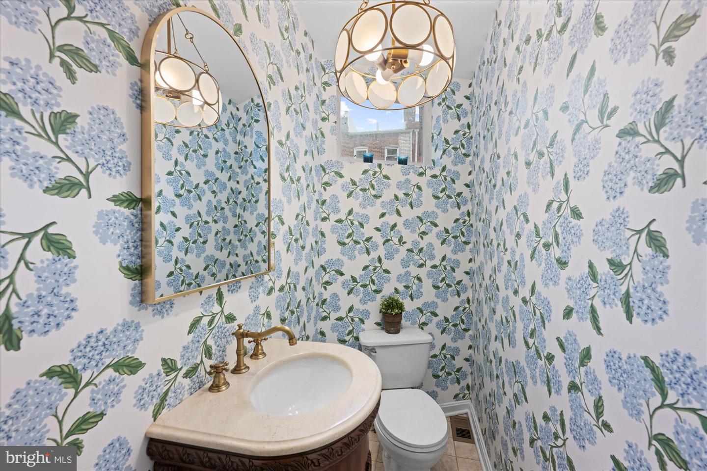 772 HARVARD ST NW, WASHINGTON, District Of Columbia 20001, 3 Bedrooms Bedrooms, ,2 BathroomsBathrooms,Residential,For sale,772 HARVARD ST NW,DCDC2225520 MLS # DCDC2225520