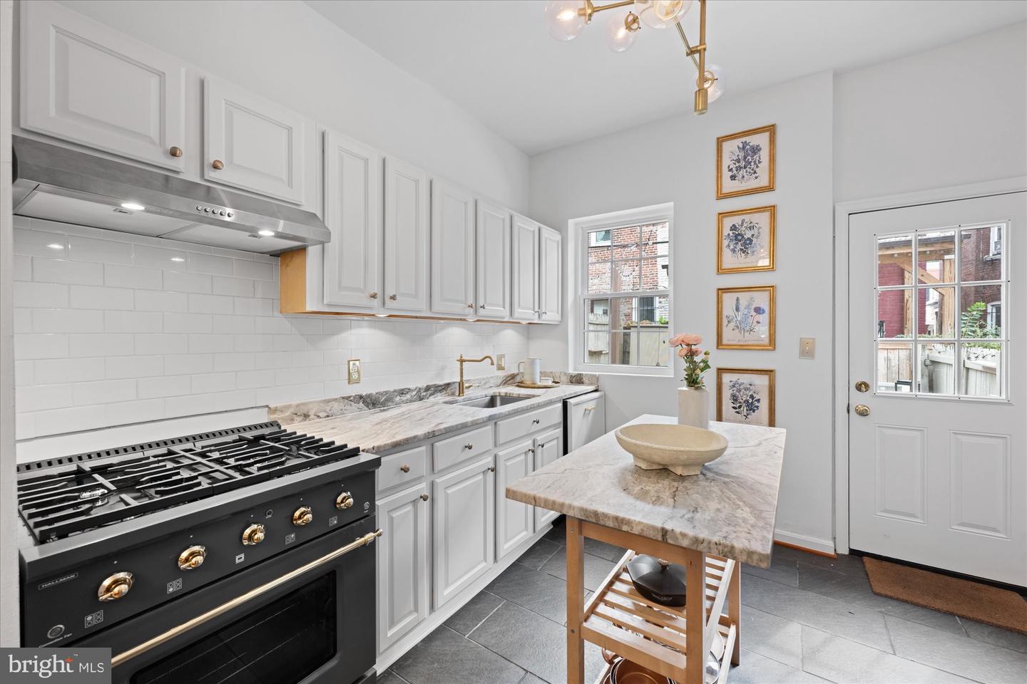 772 HARVARD ST NW, WASHINGTON, District Of Columbia 20001, 3 Bedrooms Bedrooms, ,2 BathroomsBathrooms,Residential,For sale,772 HARVARD ST NW,DCDC2225520 MLS # DCDC2225520