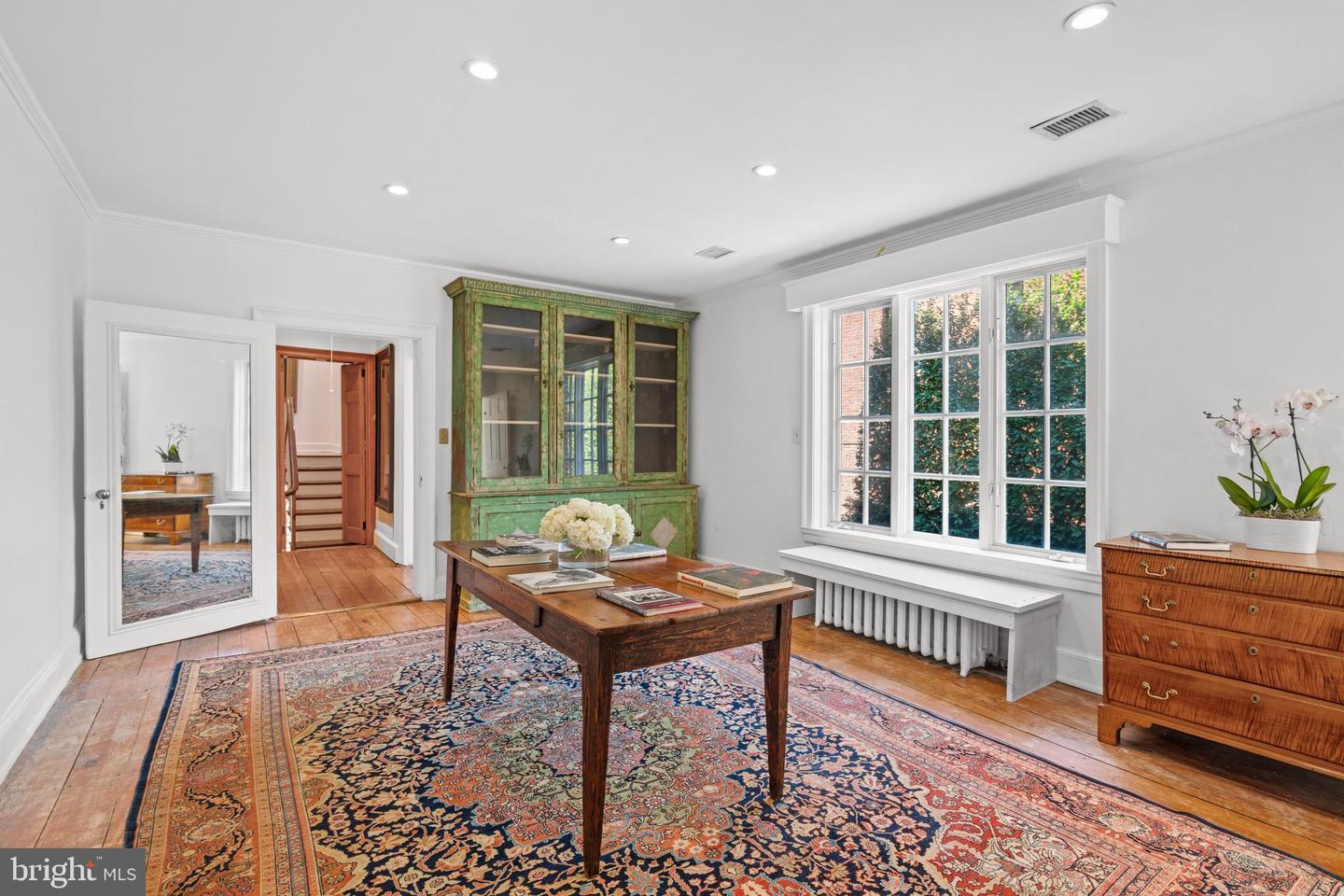 3307 N ST NW, WASHINGTON, District Of Columbia 20007, 5 Bedrooms Bedrooms, ,5 BathroomsBathrooms,Residential,For sale,3307 N ST NW,DCDC2225556 MLS # DCDC2225556