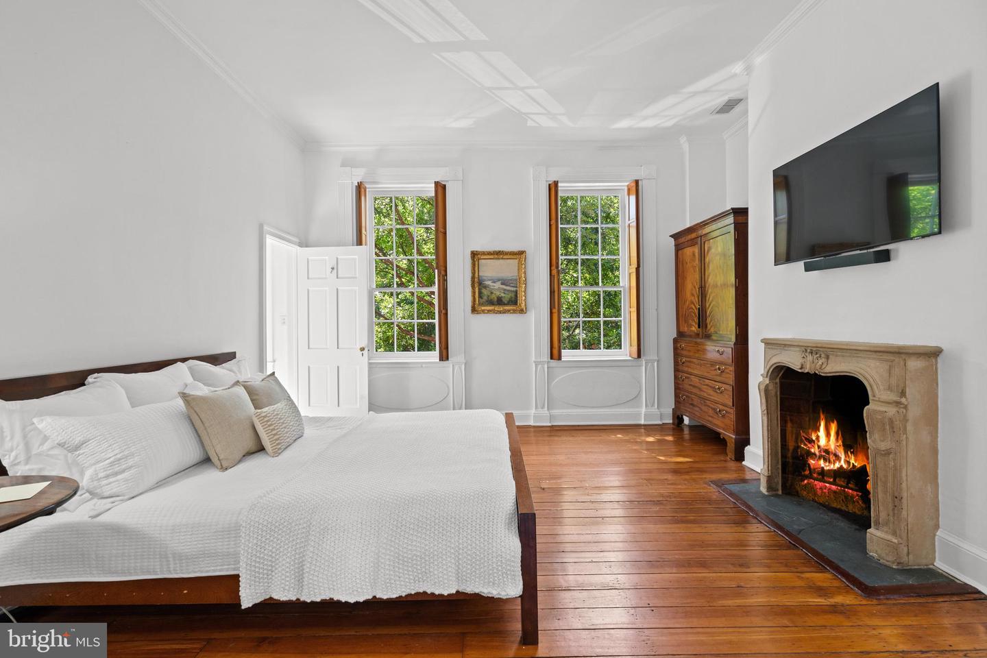 3307 N ST NW, WASHINGTON, District Of Columbia 20007, 5 Bedrooms Bedrooms, ,5 BathroomsBathrooms,Residential,For sale,3307 N ST NW,DCDC2225556 MLS # DCDC2225556