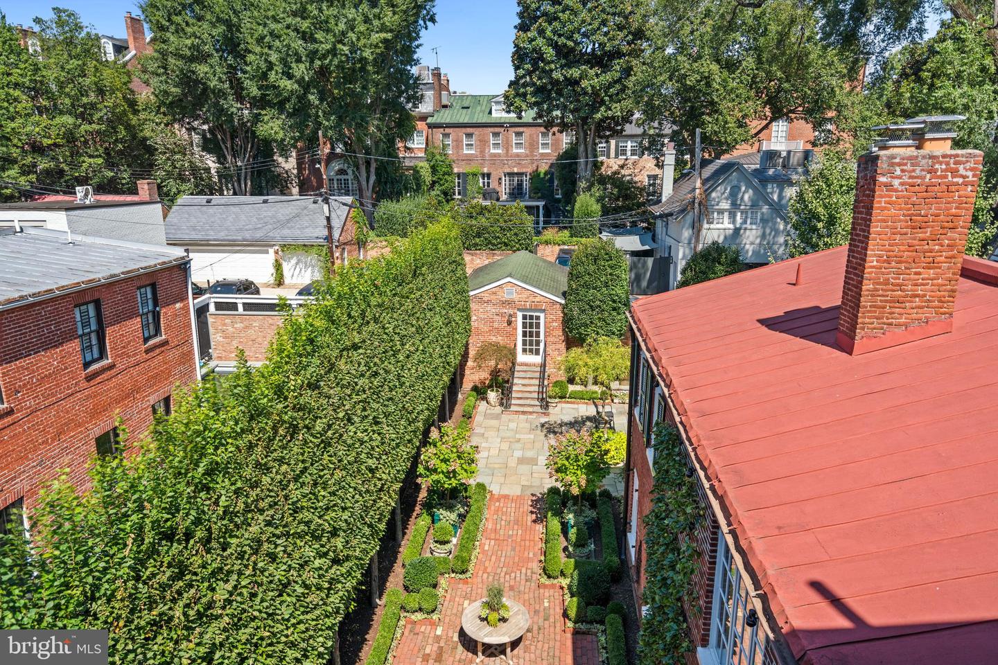 3307 N ST NW, WASHINGTON, District Of Columbia 20007, 5 Bedrooms Bedrooms, ,5 BathroomsBathrooms,Residential,For sale,3307 N ST NW,DCDC2225556 MLS # DCDC2225556